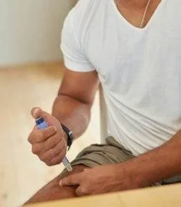 How does a diabetic patient maintain physical fitness?